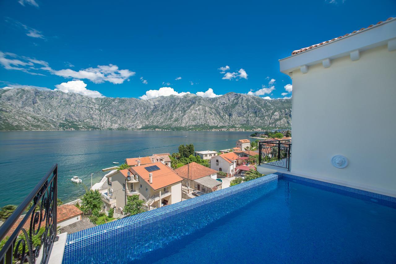 Stoliva Residence With Infinity Pool โกตอร์ ภายนอก รูปภาพ